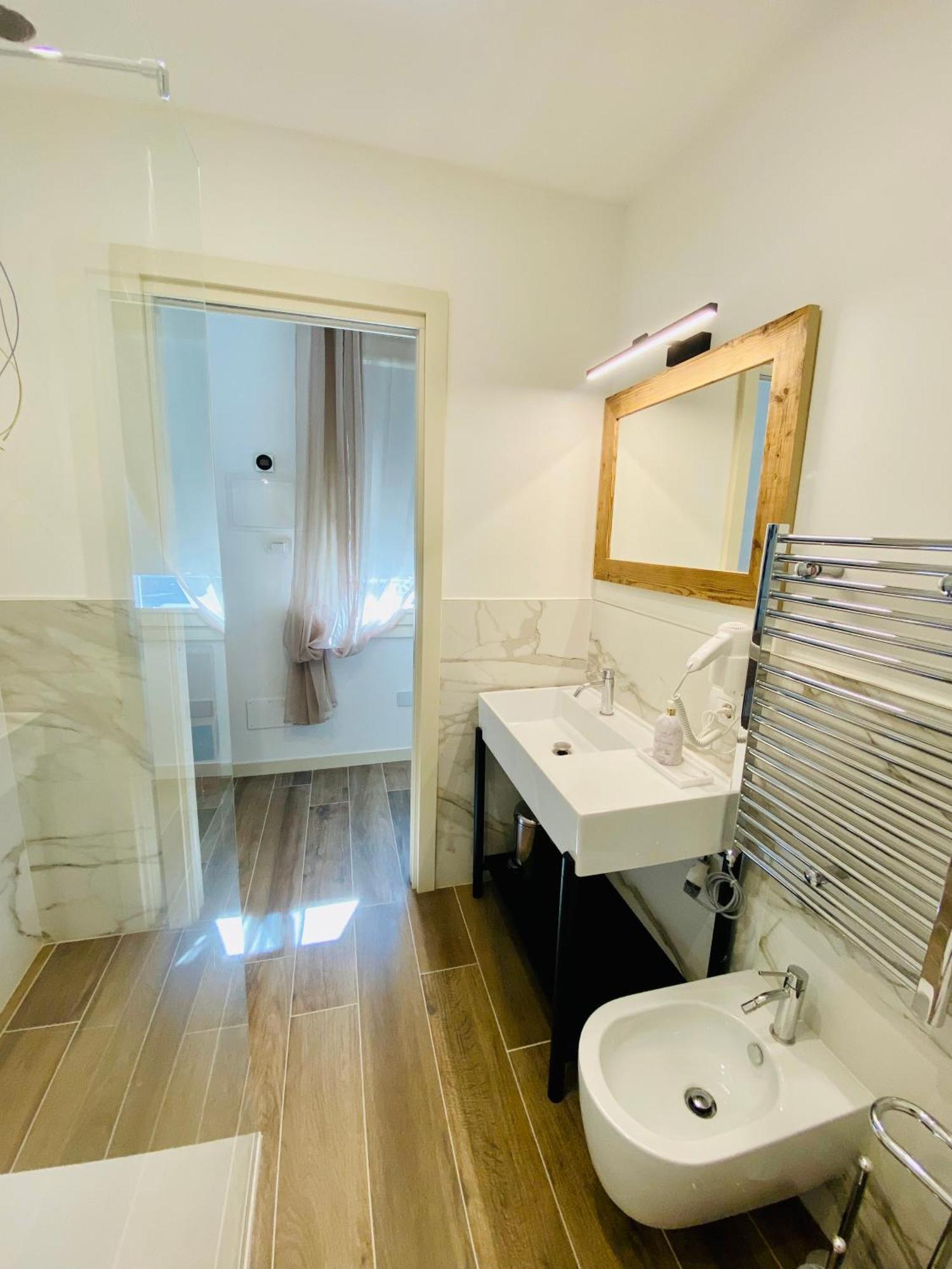 Star Soave Rooms - Locazione Turistica Buitenkant foto