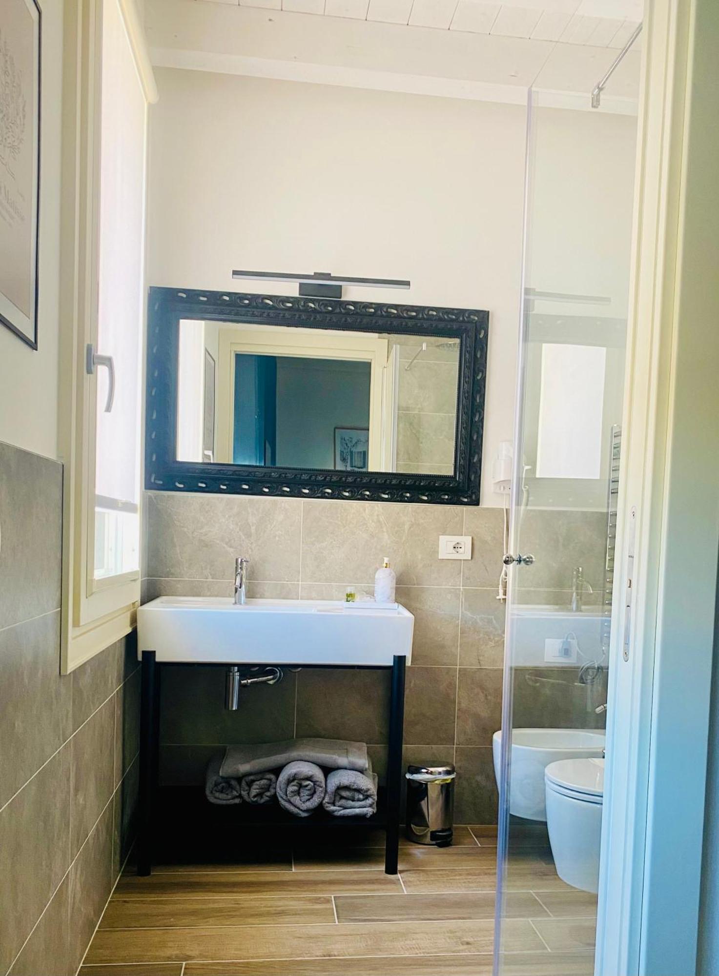 Star Soave Rooms - Locazione Turistica Buitenkant foto